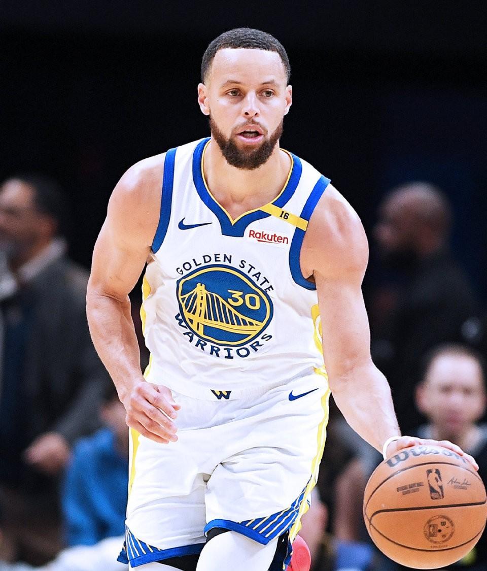 黄蜂复出首战，险胜状态火爆，三连败成为焦点！